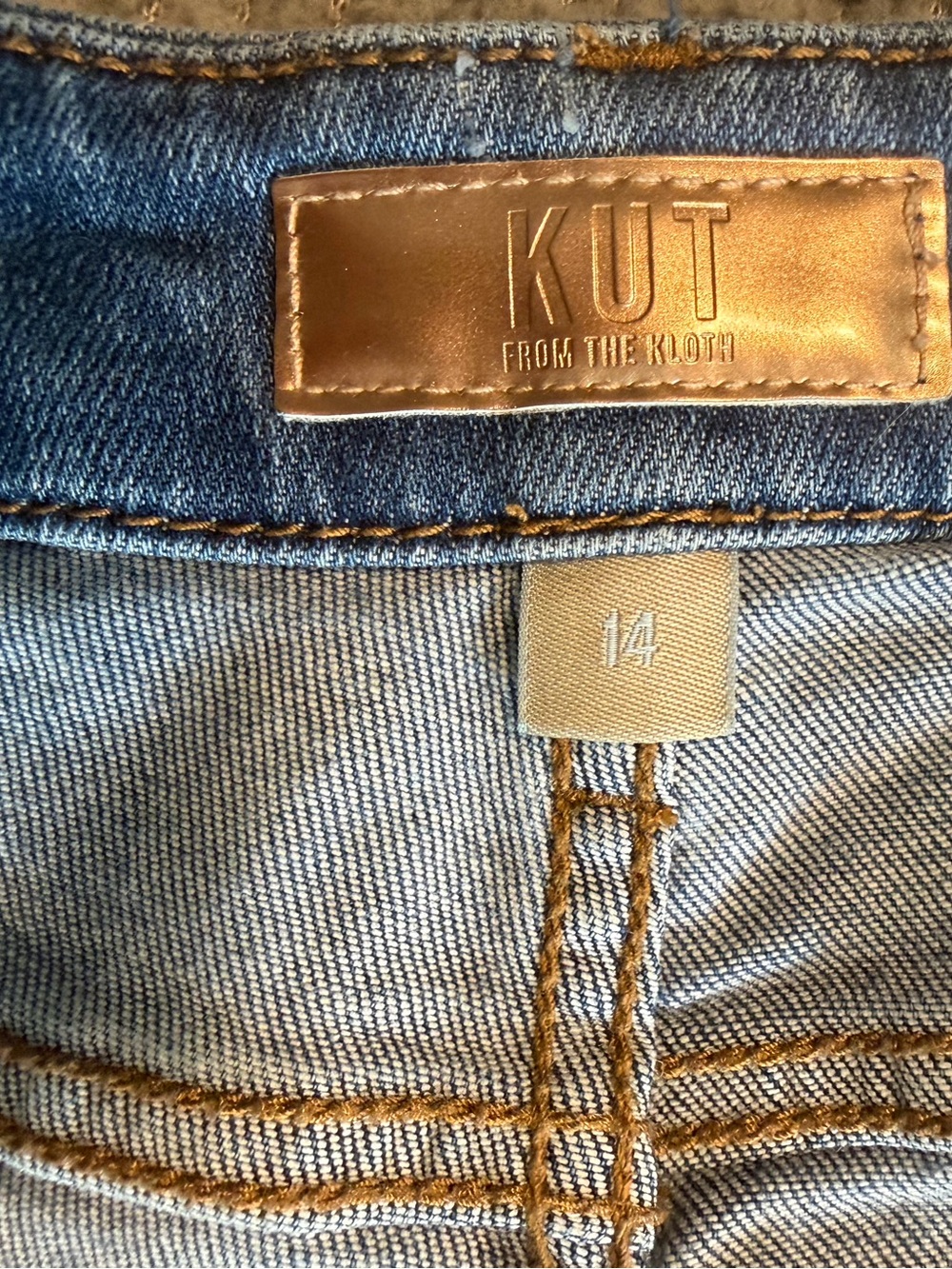 Kut from the Kloth Faded Blue Wide-Leg Jeans - Picture 6 of 9